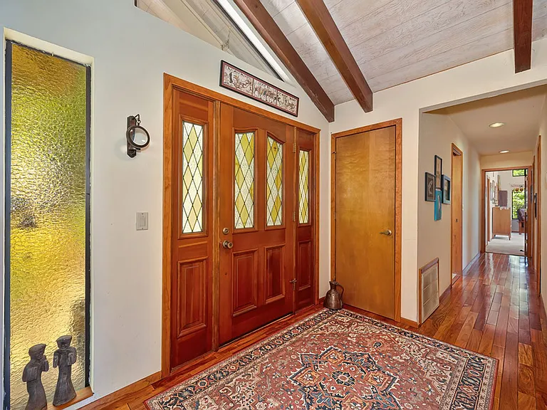 16832 Alice Way — Photo 46