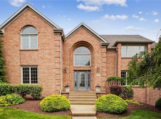 1791 Tragone Dr, Pittsburgh, PA 15241