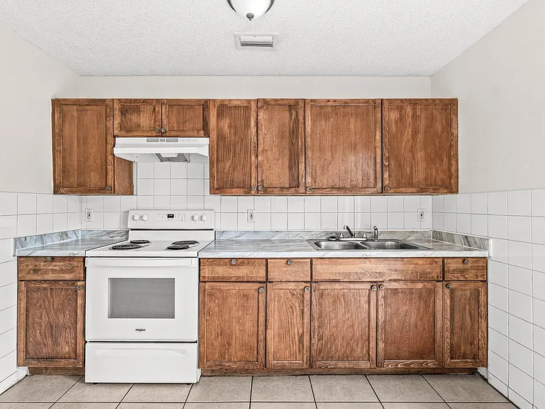 4807 Gulfstream Rd — Photo 8