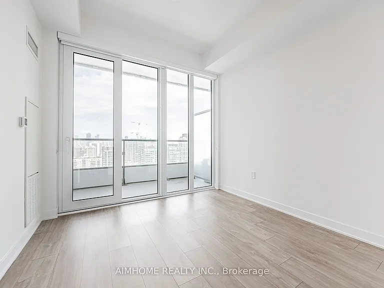 70 Princess St #2116 — Photo 19