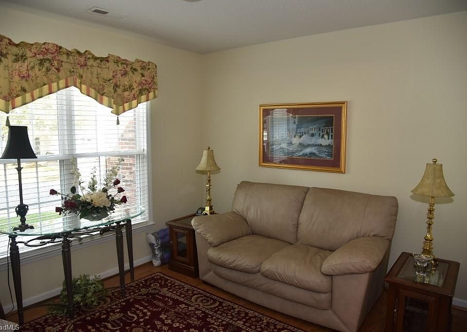 2nd image of 235 Miller Pointe Dr