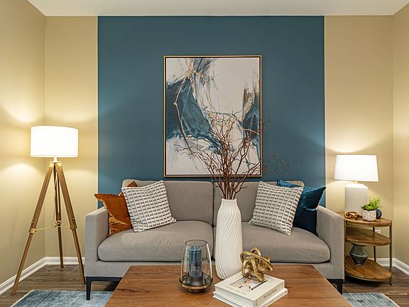 Spacious living room