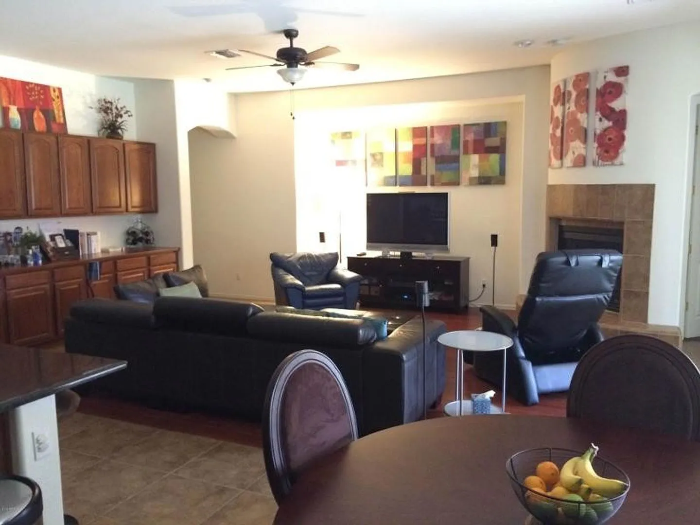 Gorgeous Large 5 Bedroom single level home with 3 car garage in North Phoenix with SOLAR ++Norter... — Photo 1