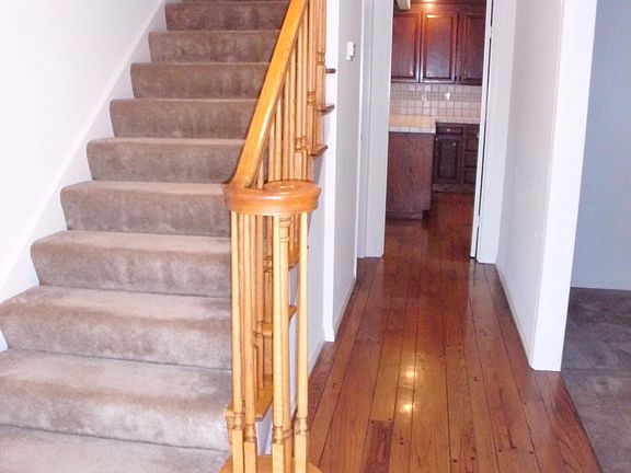 3rd image of 2551 Park Wilshire Dr