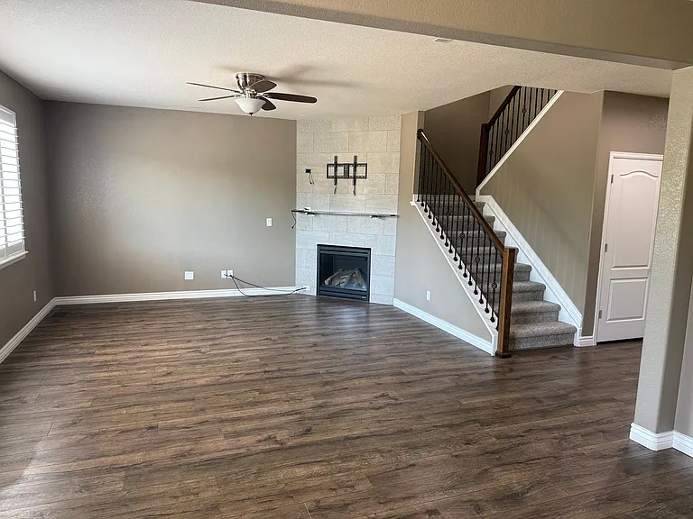 25084 E Pinewood Pl — Photo 8