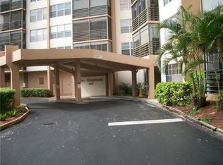 1100 Saint Charles Pl PH 14, Pembroke Pines, FL 33026