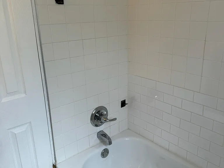 1819 W 1st Ave #3 — Photo 13