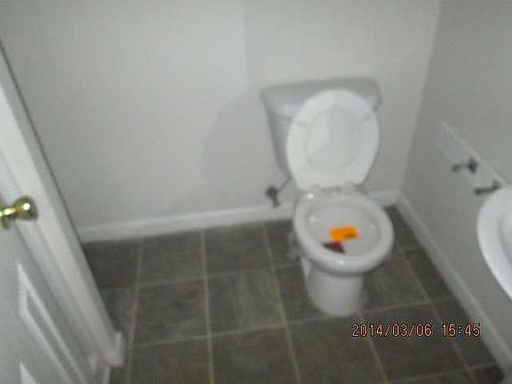 3rd image of 105 Buckley St APT B