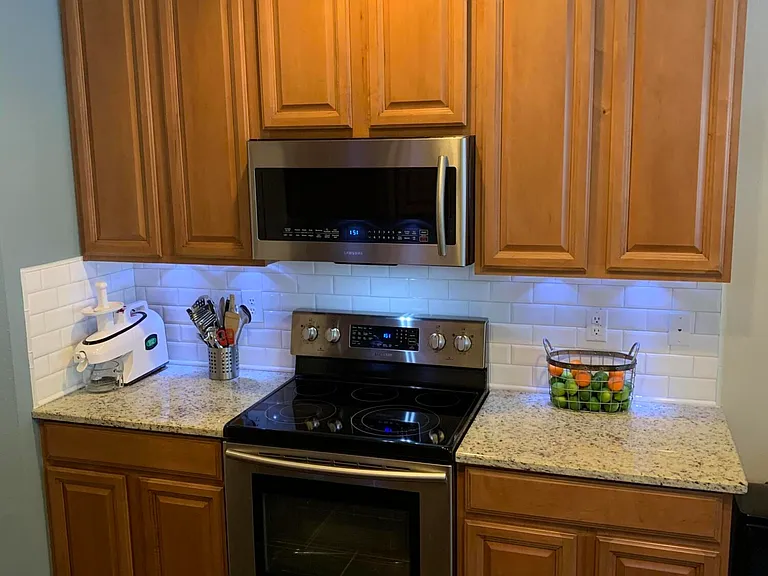 3740 Creswick Cir #8 — Photo 9
