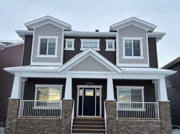 2762 Baywater Lndg S, Airdrie, AB T4B 5K5