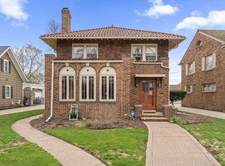 1112 Wayne St, South Bend, IN 46615