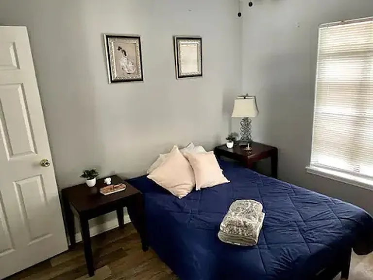 102 Club Dr — Photo 17