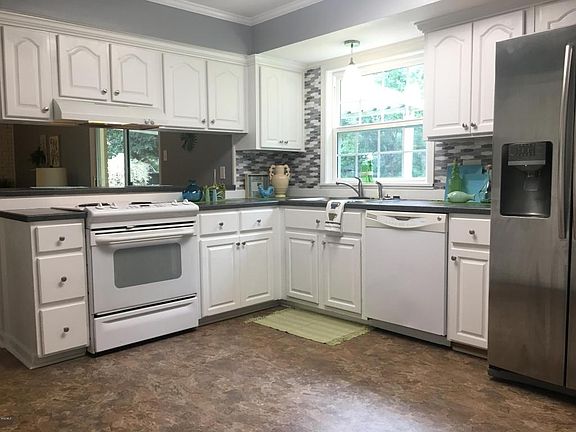 3rd image of 11047 E Dogwood Dr
