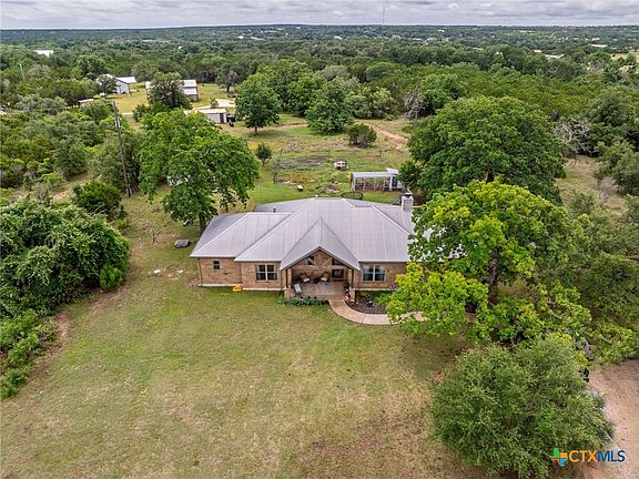4th image of 7075 Ranch Road 1869