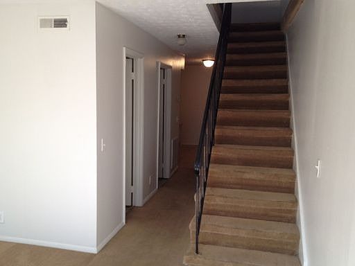 2nd image of 1140 Copperwood Ln