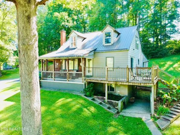 533 Mayes Town Rd, Speedwell, TN 37870
