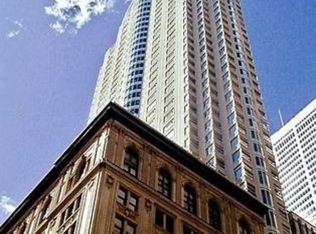 1 King St W UNIT 2408, Toronto, ON M5H 1A1