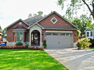 6827 W 112th Pl, Worth, IL