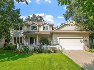 9194 Dunkirk St NE, Blaine, MN 55449