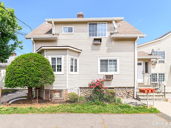 2nd image of 750 Cove Rd APT 5