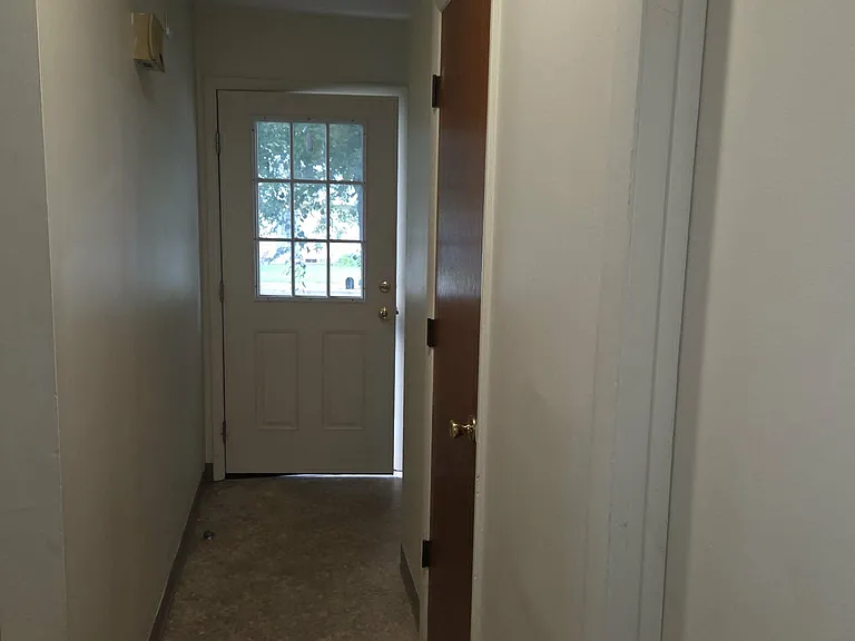 6 Lincoln Ave #6 — Photo 6