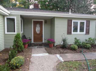 33 Ridge Rd, Emerson, NJ 07630