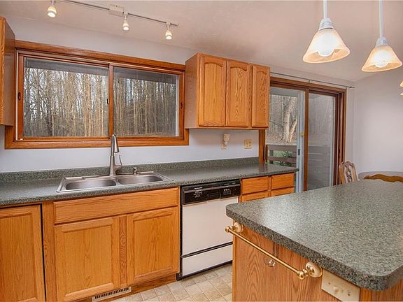 5th image of 18111 Kenston Lake Dr
