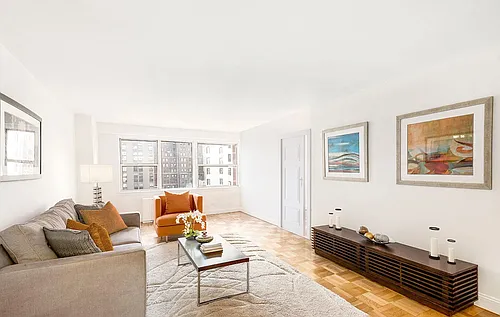 80 Park Ave Photo 1