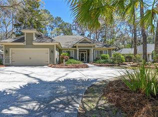 6 Wood Eden Ln, Bluffton, SC 29910
