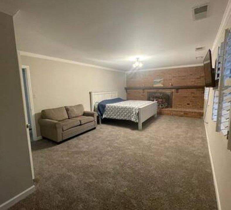 1st image of 1231 Reverdy Ln #2