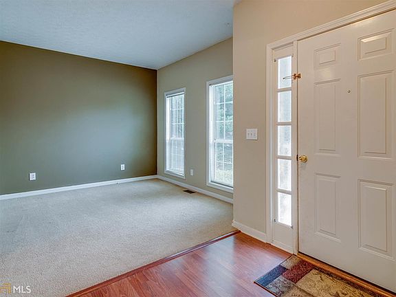 5th image of 742 Calico Ln