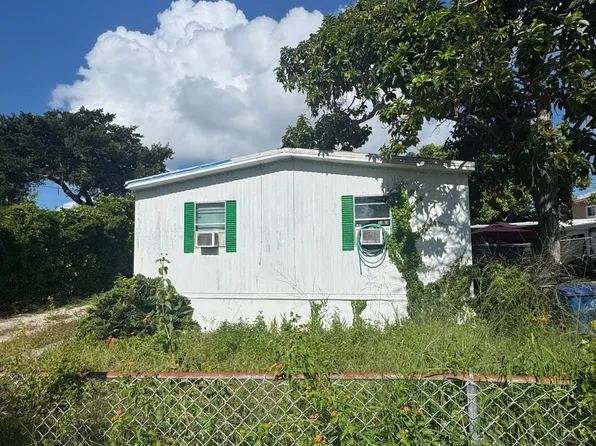 13 Judy Pl, Key Largo, FL 33037