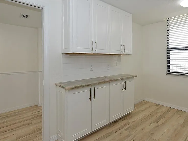300 Woodette Dr #604 — Photo 23