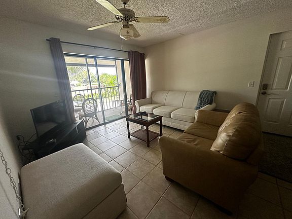 4th image of 1515 Forrest Nelson Blvd #Q-2