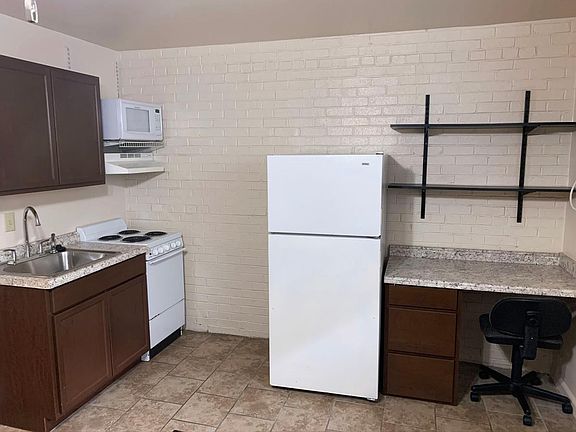 4th image of 80 W Lane Ave APT 1A-80L-1A