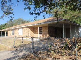 2563 Rock Island St, Fort worth, TX 76106