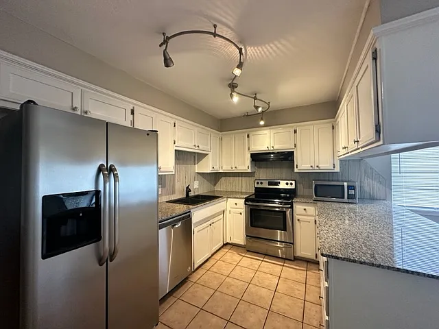 11044 Springhollow Road - 1 — Photo 3