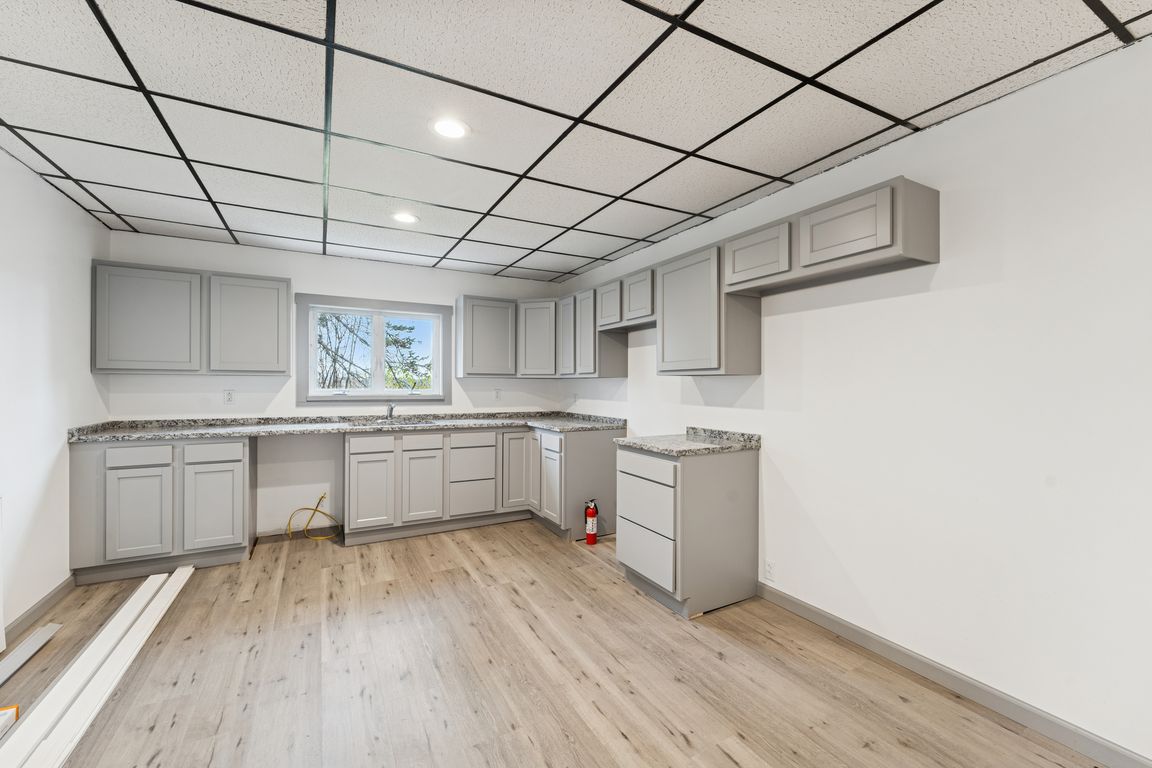 next background image