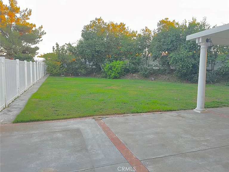 26087 Arroyo Ln — Photo 32