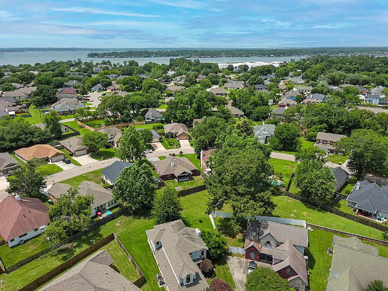 7063 Gentle Breeze Dr — Photo 26