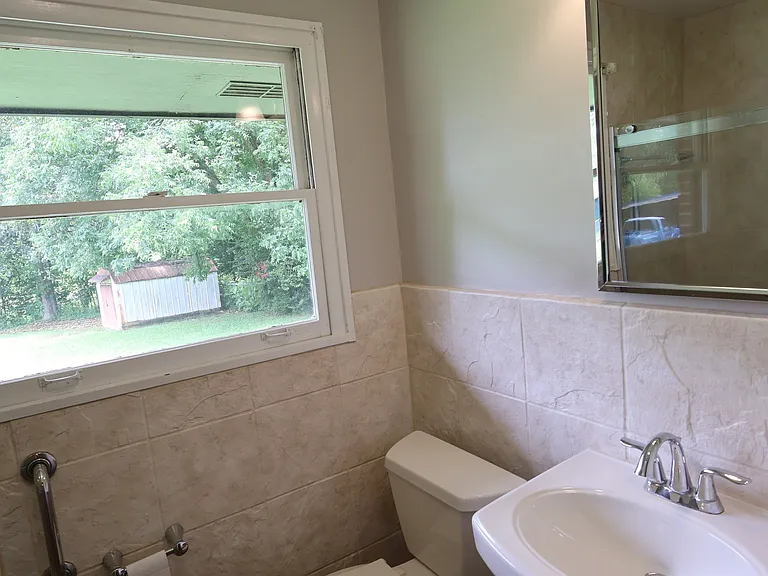 1465 Irwinton Rd — Photo 13