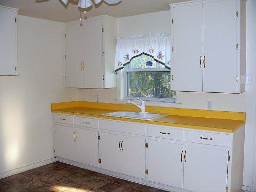 5th image of 826 Cherrywood Ct