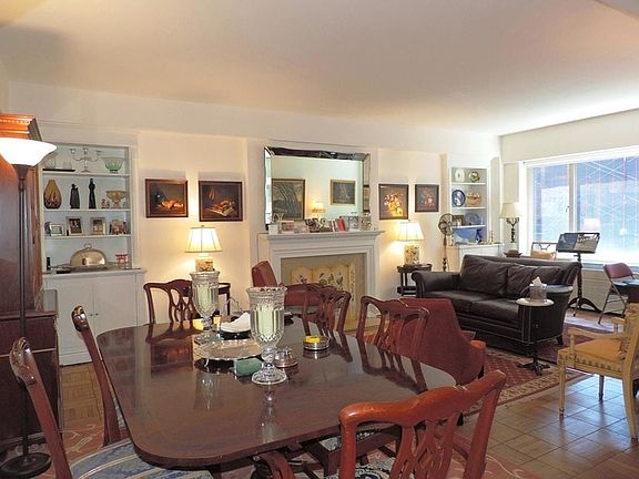 4th image of 41 W 58th St APT 8C