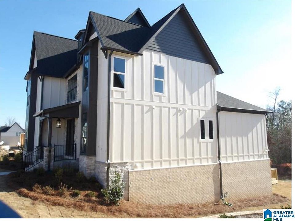 2nd image of 1153 Clifton Rd