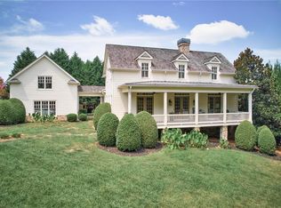105 Ariel Ct, Roswell, GA 30075