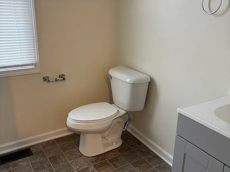 186 W Park Ave #186 — Photo 14