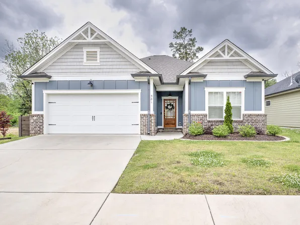 581 Double Play Dr, Chattanooga, TN 37421