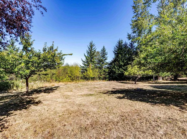 9999 Clara Crest Ln, Sequim, WA 98382