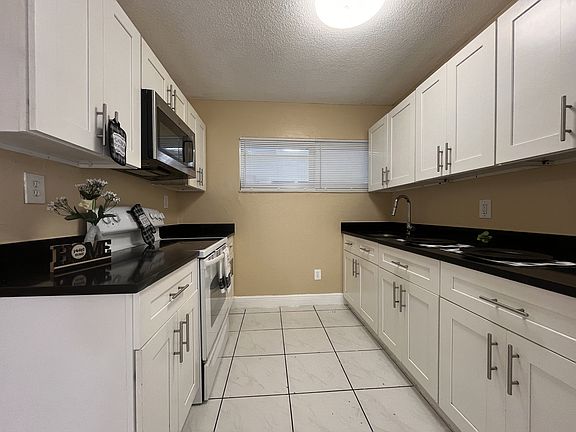 4th image of 5600 NW 15th St #6