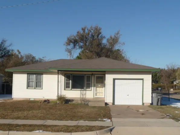 2608 NW 17th St, Lawton, OK 73507